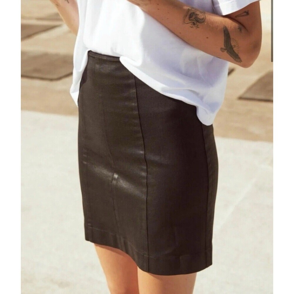 VETTA Mini Skirt Size 6 ORGANIC COTTON The Leatherette Black Wax Coated USA MADE
